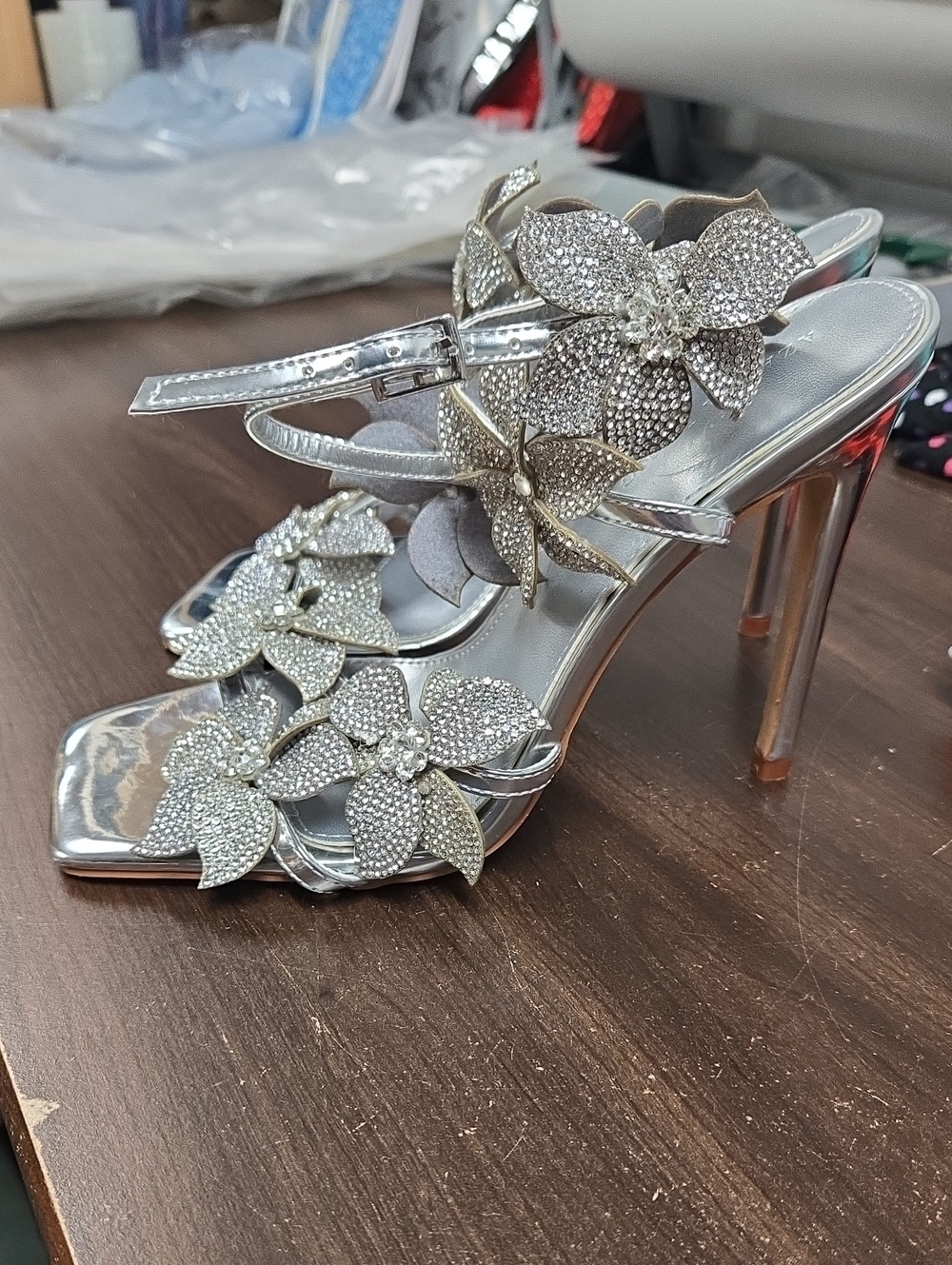 Azalea Wang Size 7.5 Silver Floral Square Toed Stiletto Heels